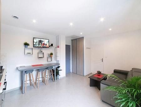 Appartement Oasis Proche De Lyon Groupama Lcdl Meyzieu Exterior foto